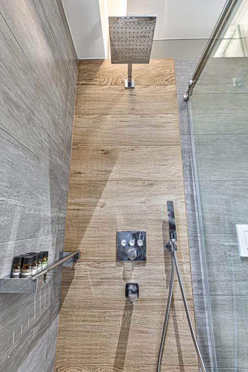 Deluxe & Modern Apartment In Atina Dış mekan fotoğraf